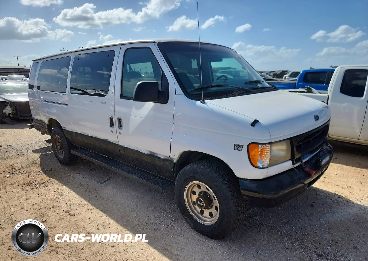 1999 Ford Econoline E350 Super Duty Wagon VIN:1FBSS31F5XHB20724 - 4
