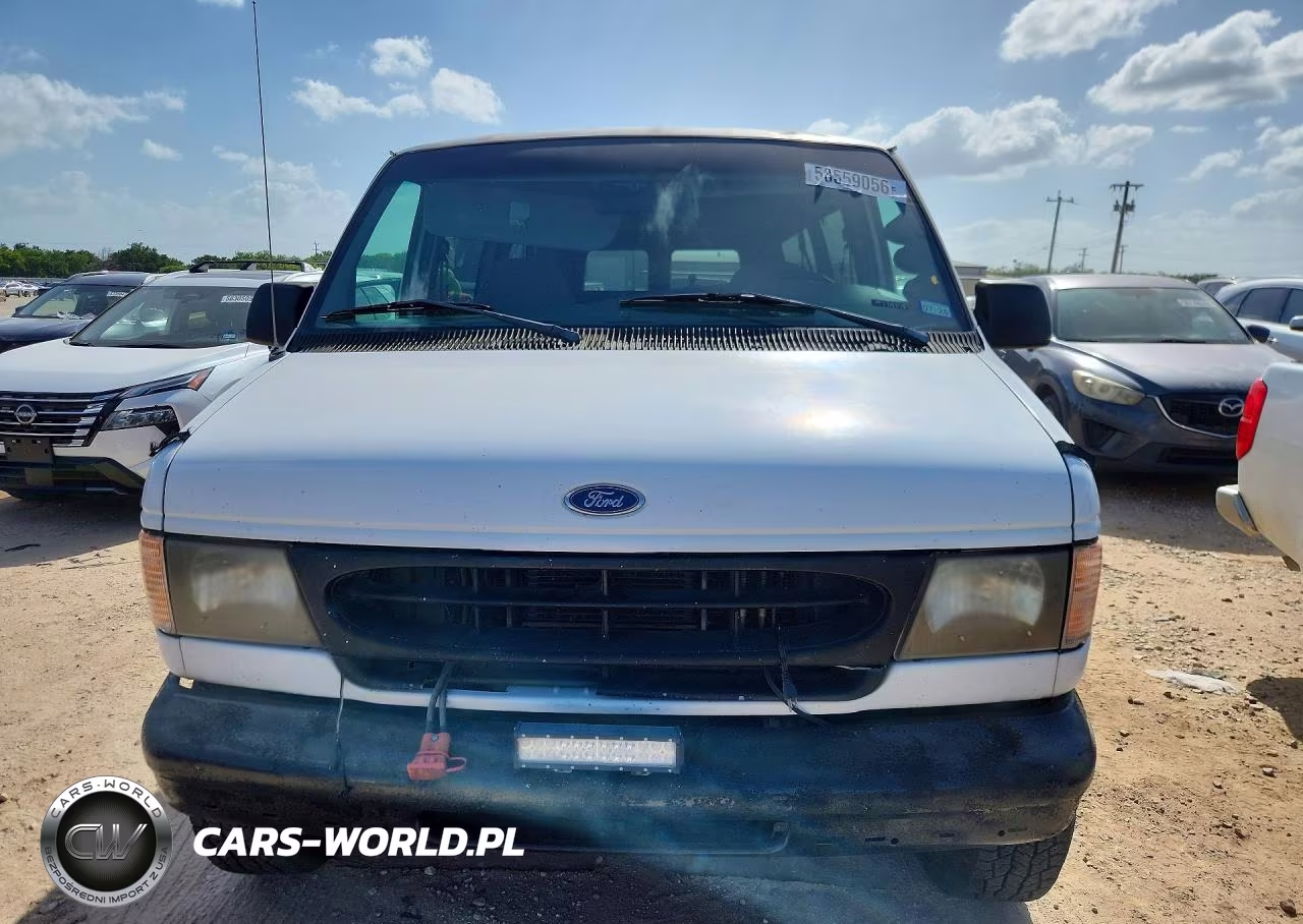 1999 Ford Econoline E350 Super Duty Wagon VIN:1FBSS31F5XHB20724 - 5