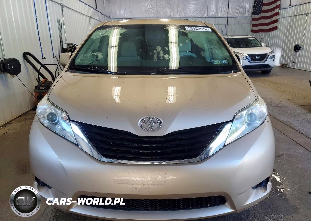 2011 Toyota Sienna Le VIN:5TDKK3DC7BS008699 - 5