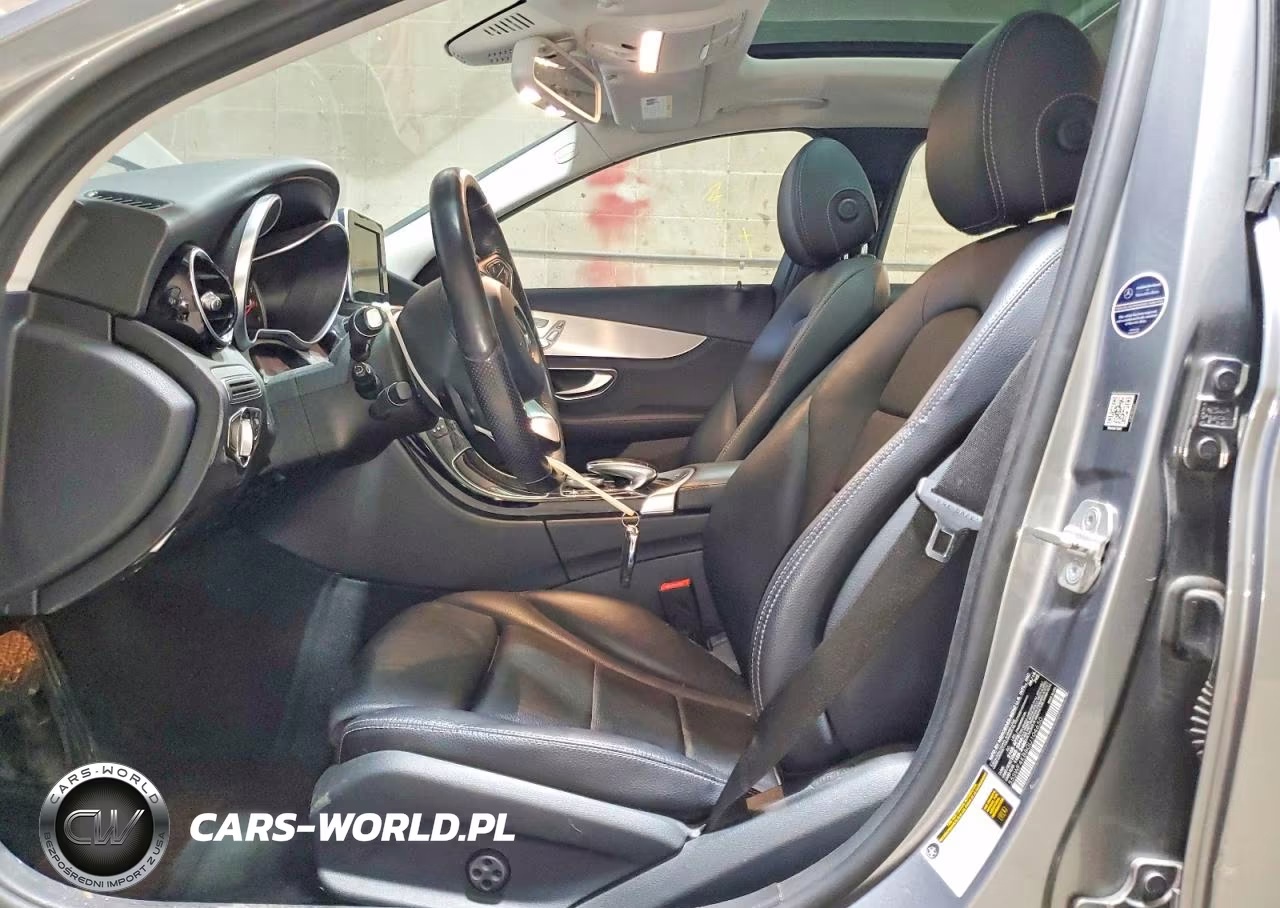 2016 Mercedes-Benz C 300 4Matic VIN:55SWF4KB8GU104650 - 7