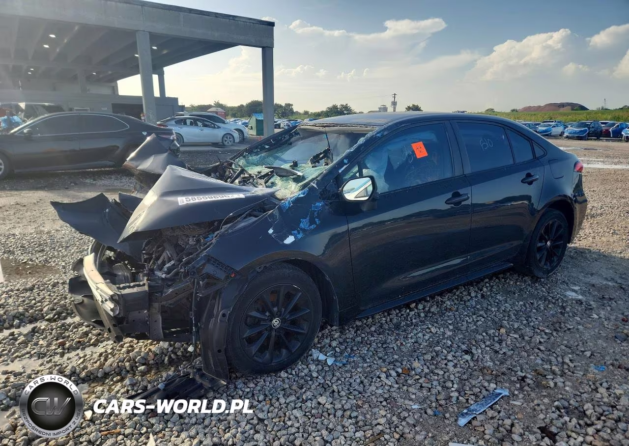 2022 Toyota Corolla Le – zdjęcie 1 z 13