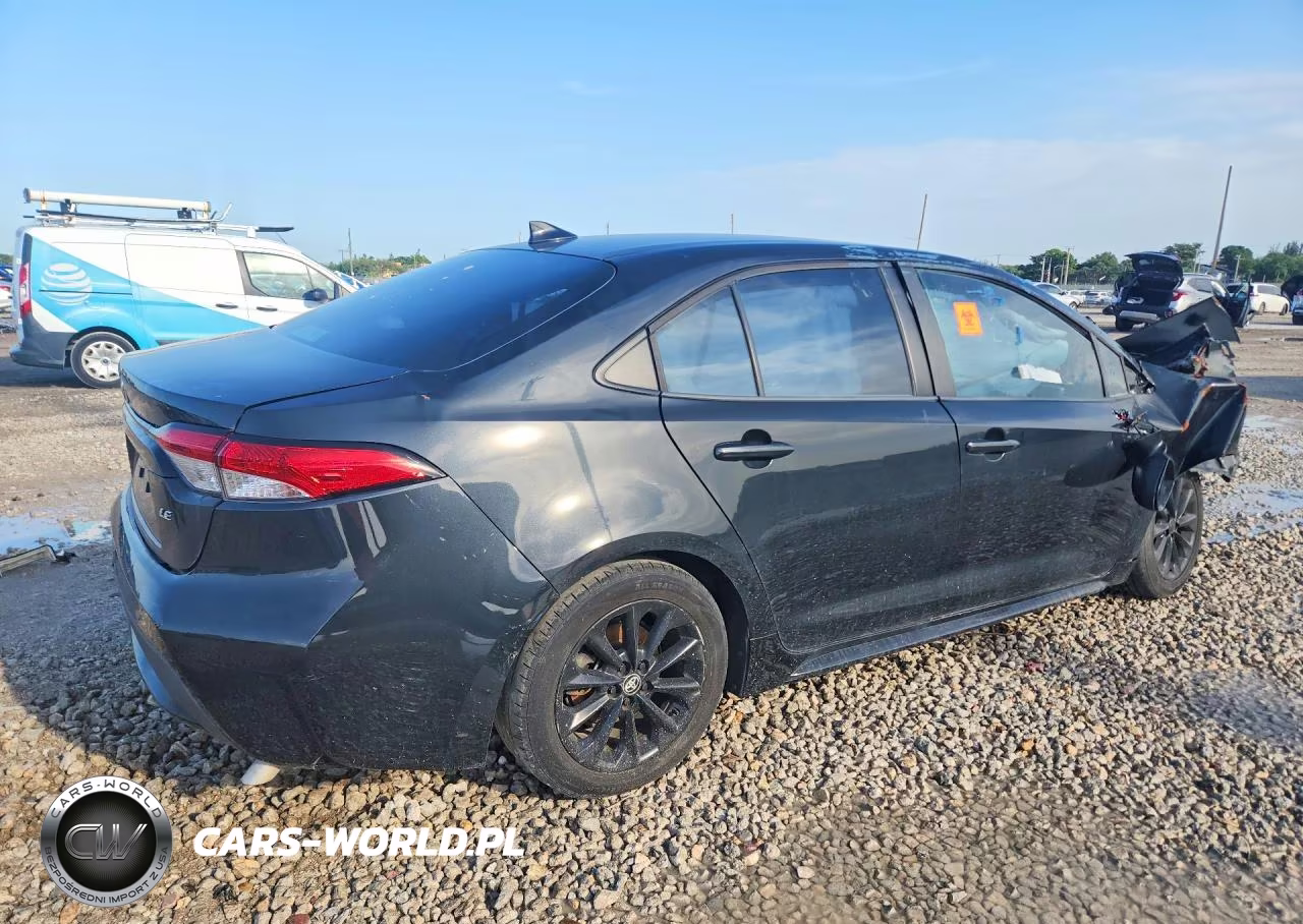 2022 Toyota Corolla Le VIN:5YFVPMAE3NP301877 - 3