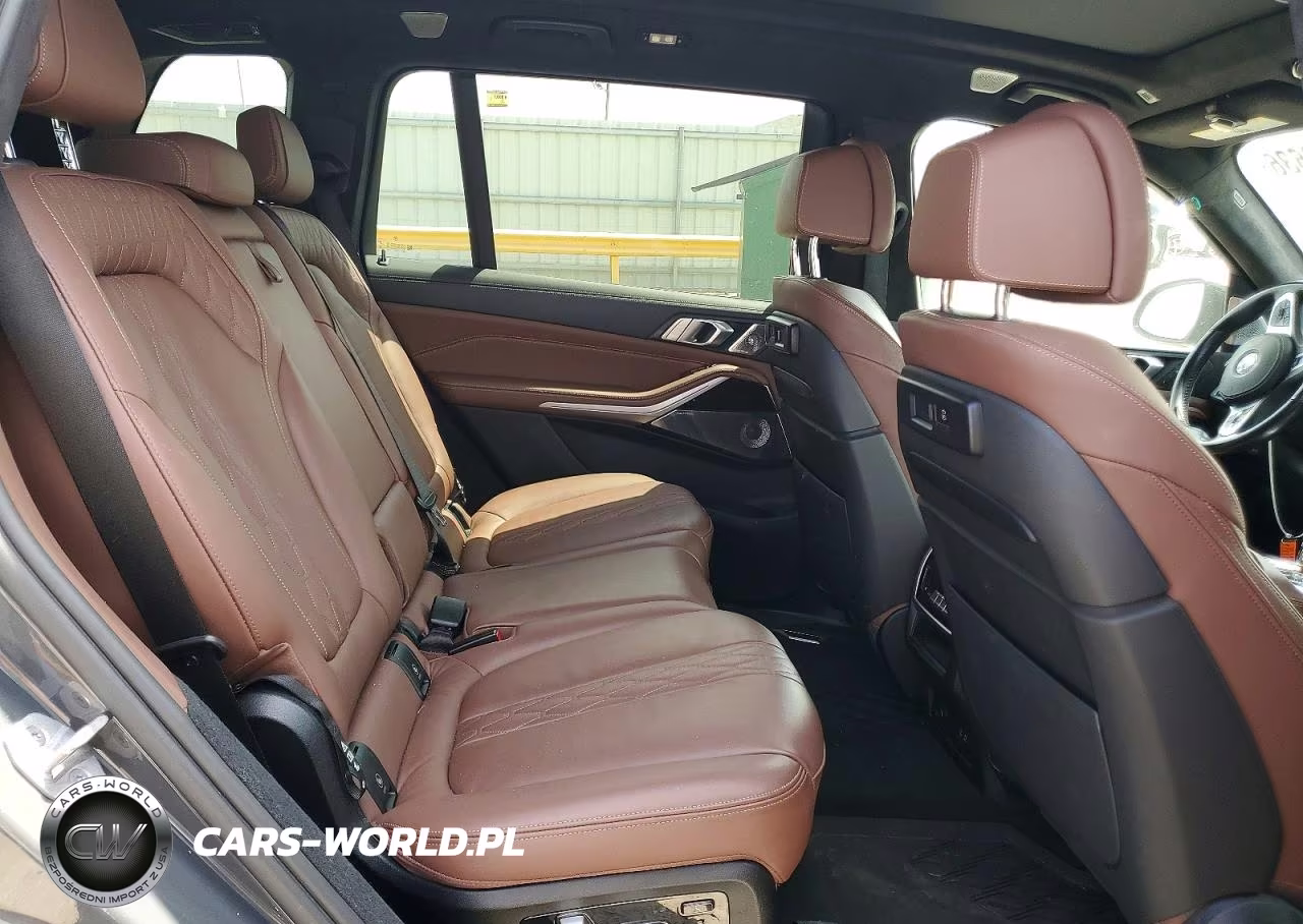 2021 BMW X7 M50I VIN:5UXCX6C07M9F28905 - 11