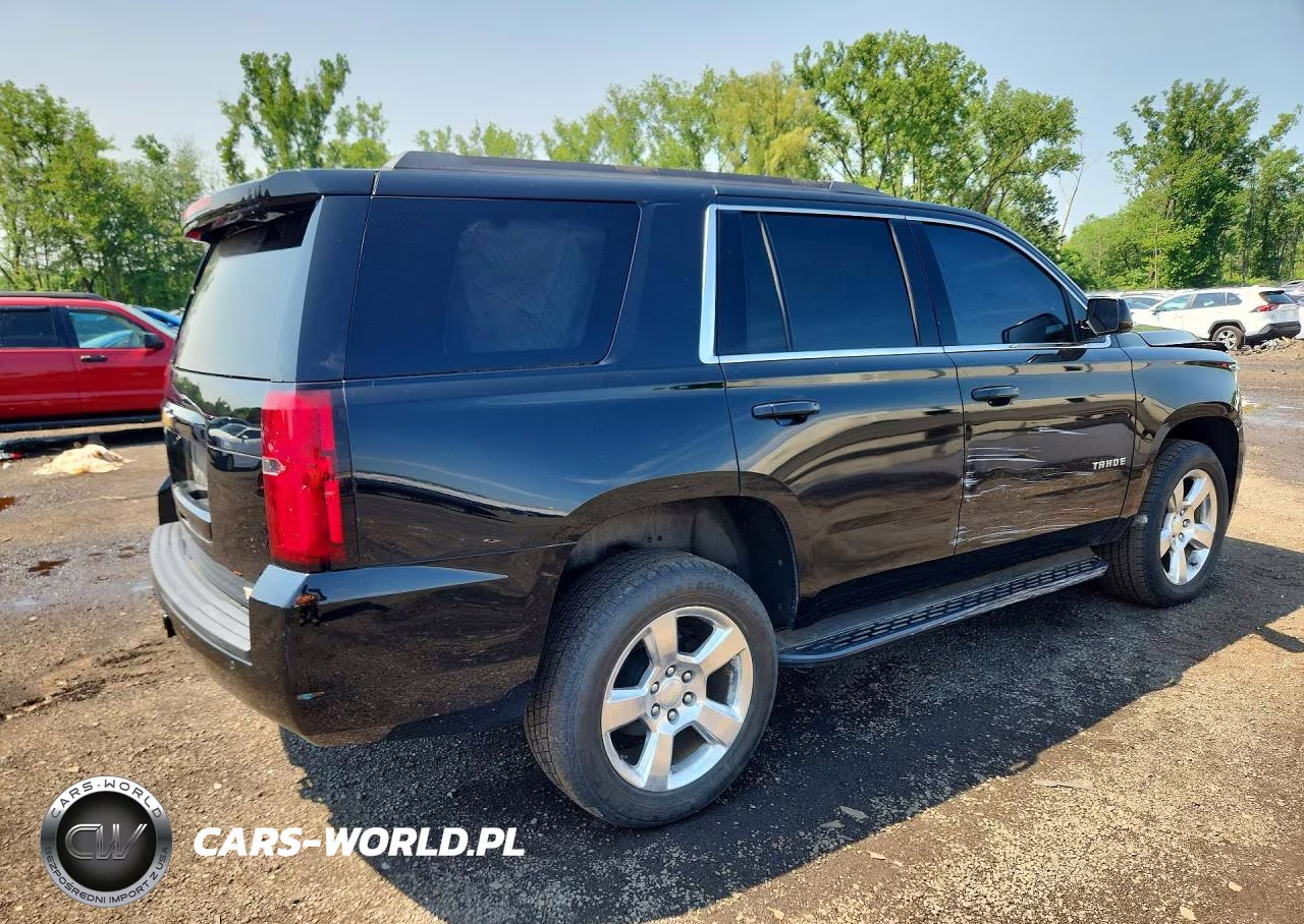 2017 Chevrolet Tahoe K1500 Ls VIN:1GNSKAKCXHR128292 - 3