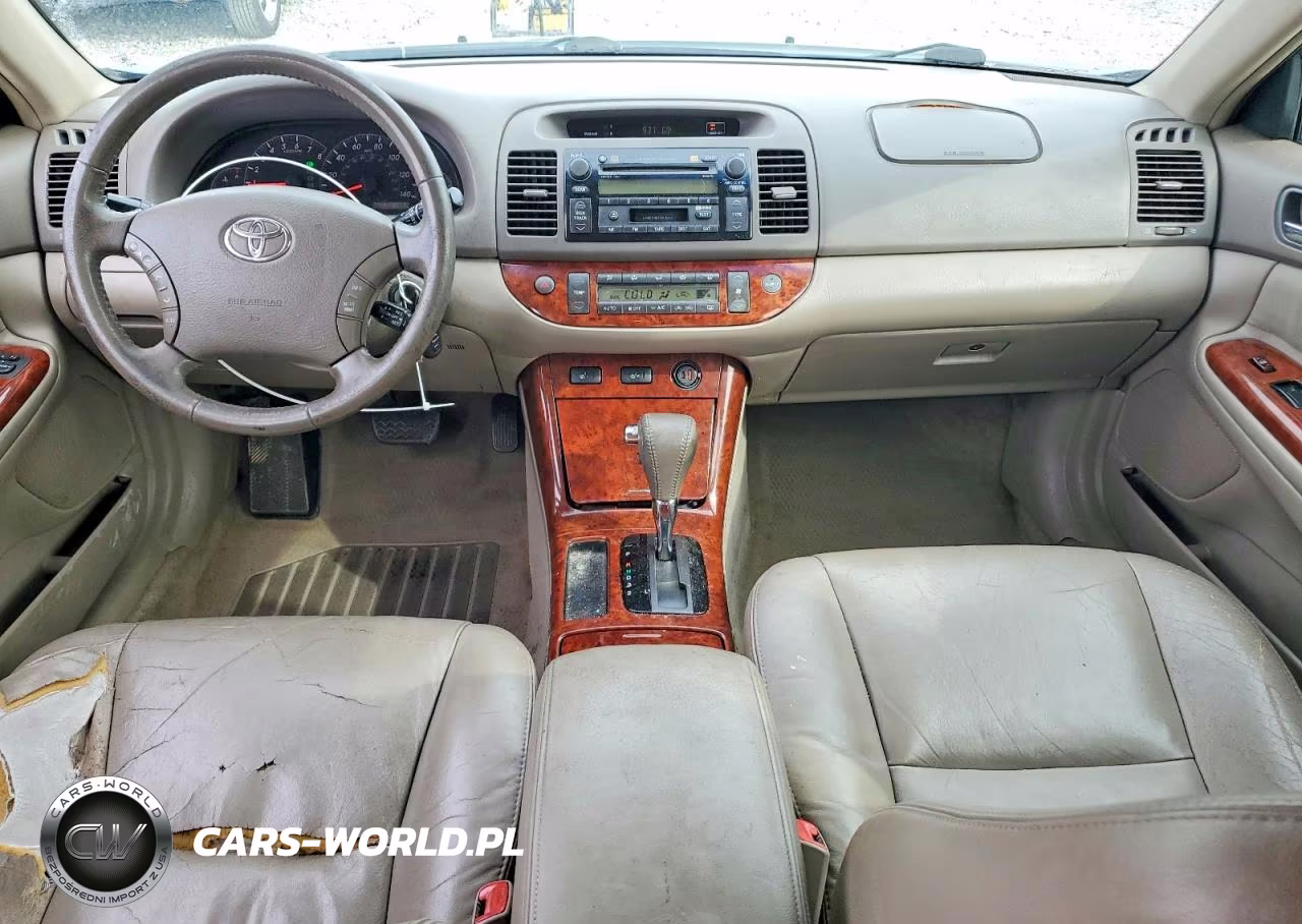 2005 Toyota Camry VIN:4T1BF30K75U084761 - 8