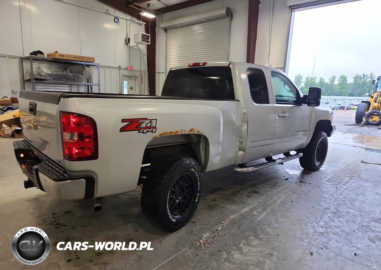 2013 Chevrolet Silverado K1500 Lt VIN:1GCRKSE77DZ402294 - 3