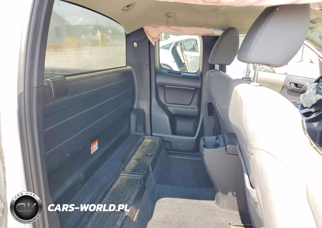 2020 Toyota Tacoma Sr VIN:3TYRX5GN2LT004445 - 10
