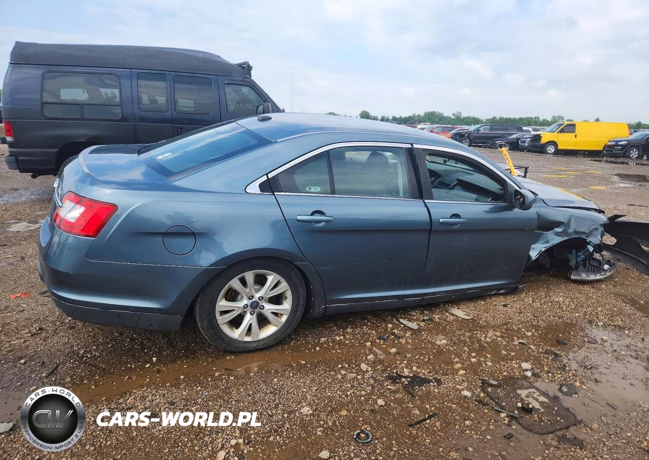 2010 Ford Taurus Sel VIN:1FAHP2EW3AG148035 - 3