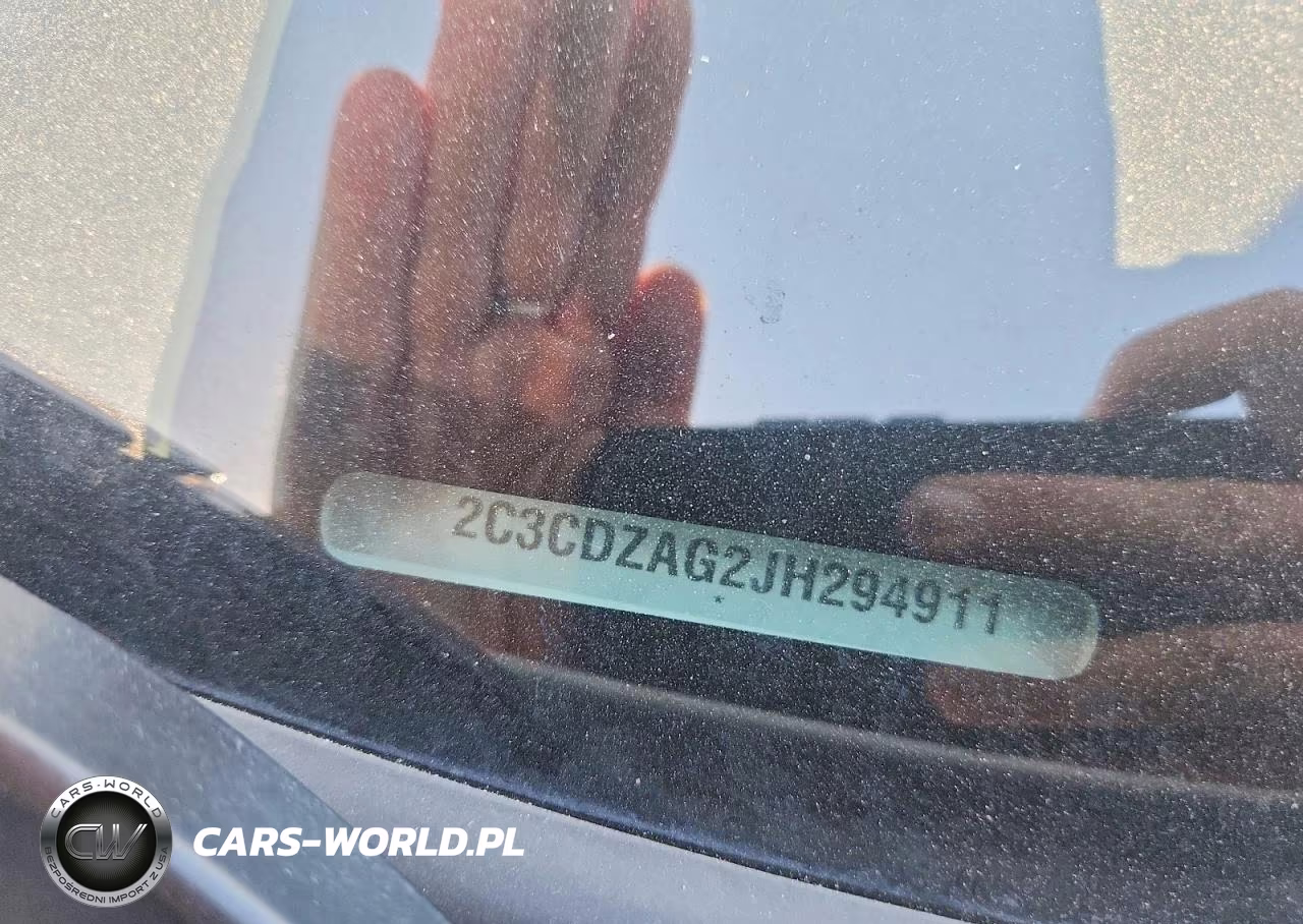 2018 Dodge Challenger Sxt VIN:2C3CDZAG2JH294911 - 12