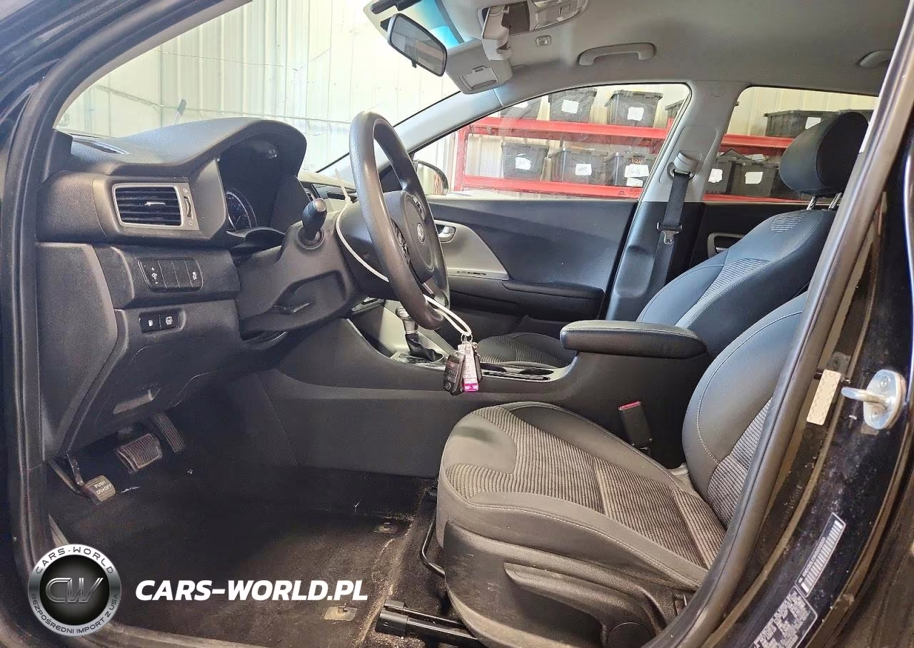 2017 Kia Niro Fe VIN:KNDCB3LC9H5055320 - 7