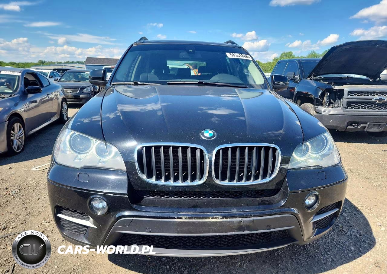 2013 BMW X5 xDrive35I VIN:5UXZV4C56D0B01803 - 5