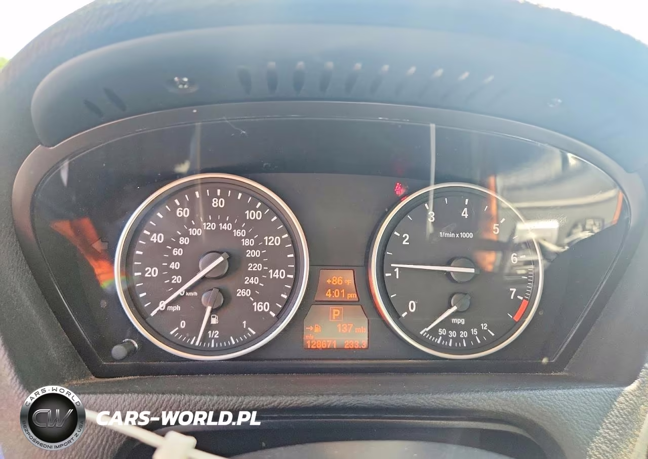 2013 BMW X5 xDrive35I VIN:5UXZV4C56D0B01803 - 9