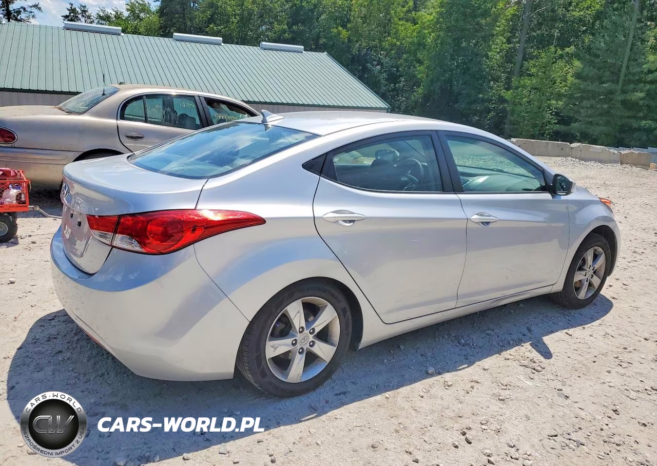 2012 Hyundai Elantra Gls VIN:KMHDH4AE3CU424048 - 3
