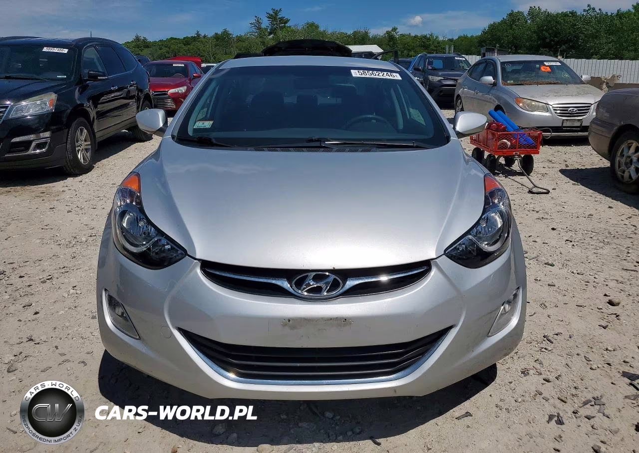 2012 Hyundai Elantra Gls VIN:KMHDH4AE3CU424048 - 5