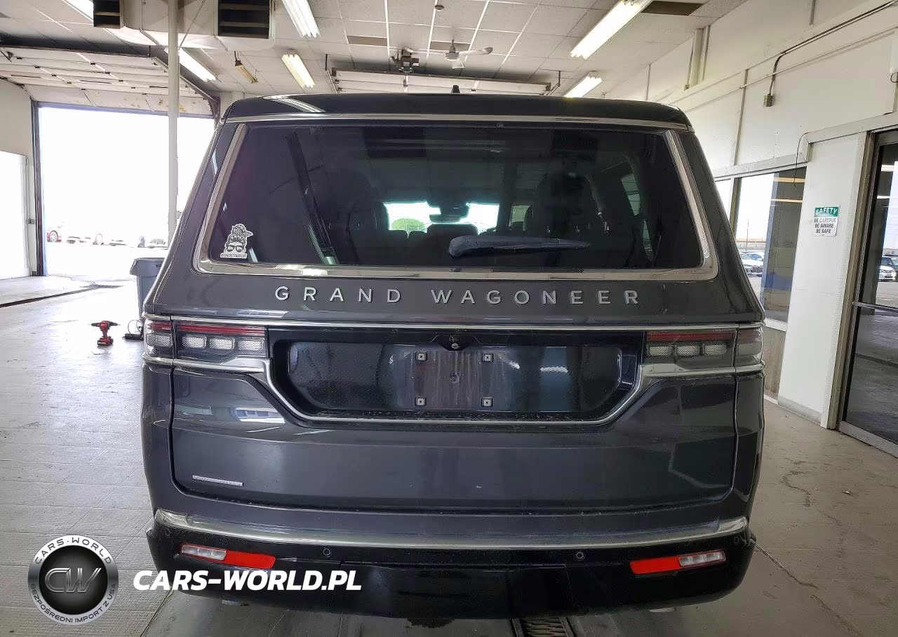 2023 Jeep Grand Wagoneer Series I VIN:1C4SJVEJXPS579419 - 6
