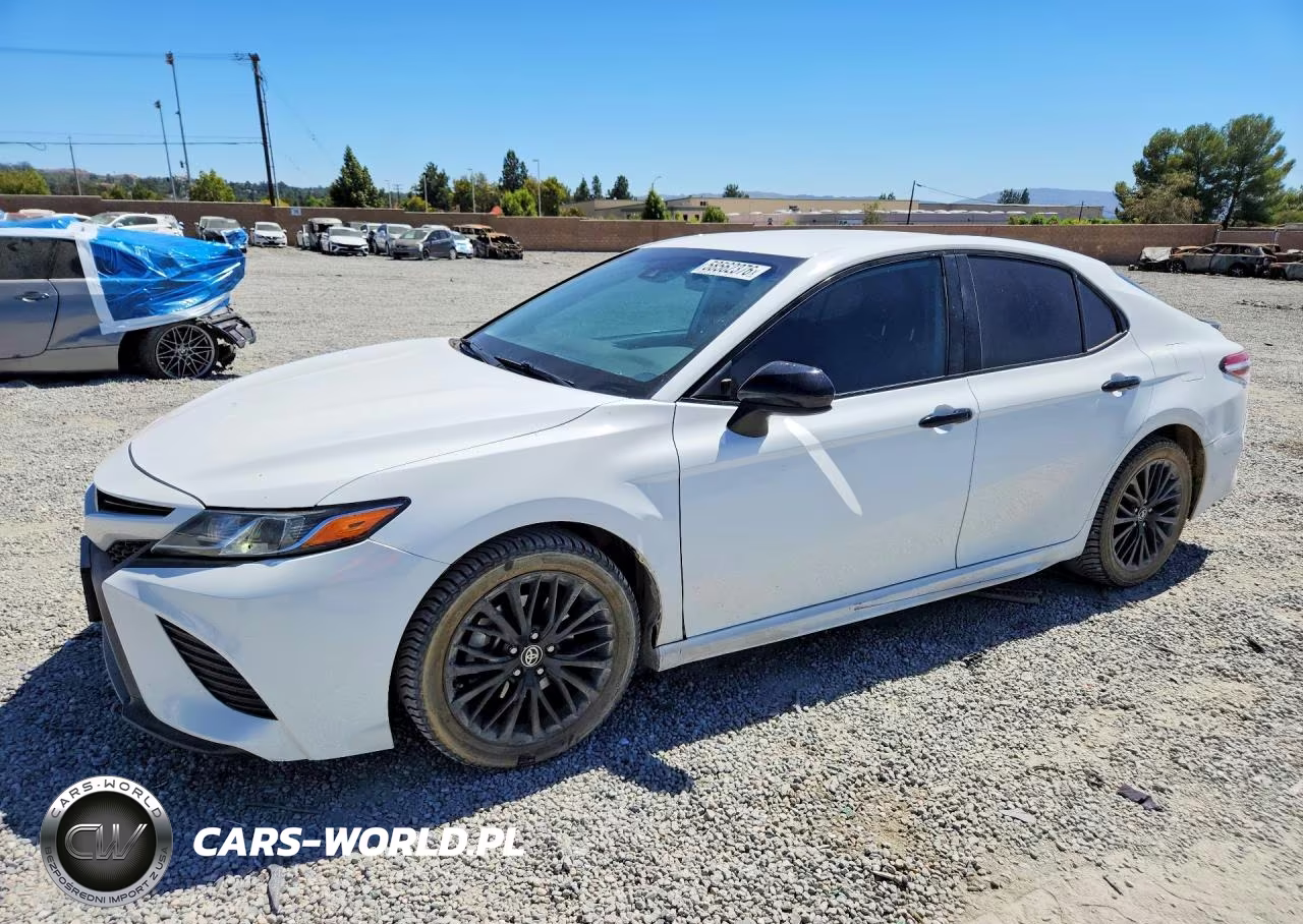 2020 Toyota Camry Se Nightshade