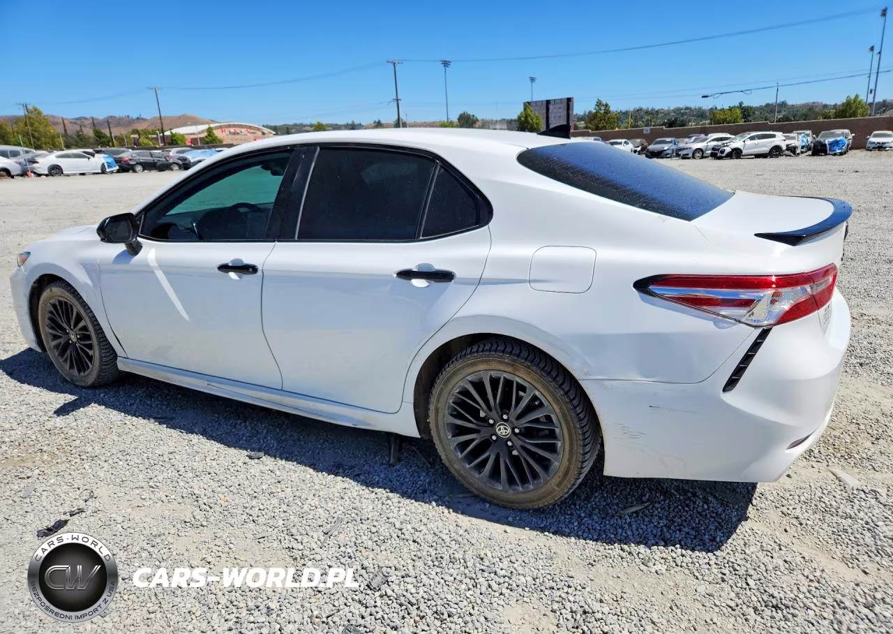2020 Toyota Camry Se Nightshade VIN:4T1G11AK3LU380140 - 2