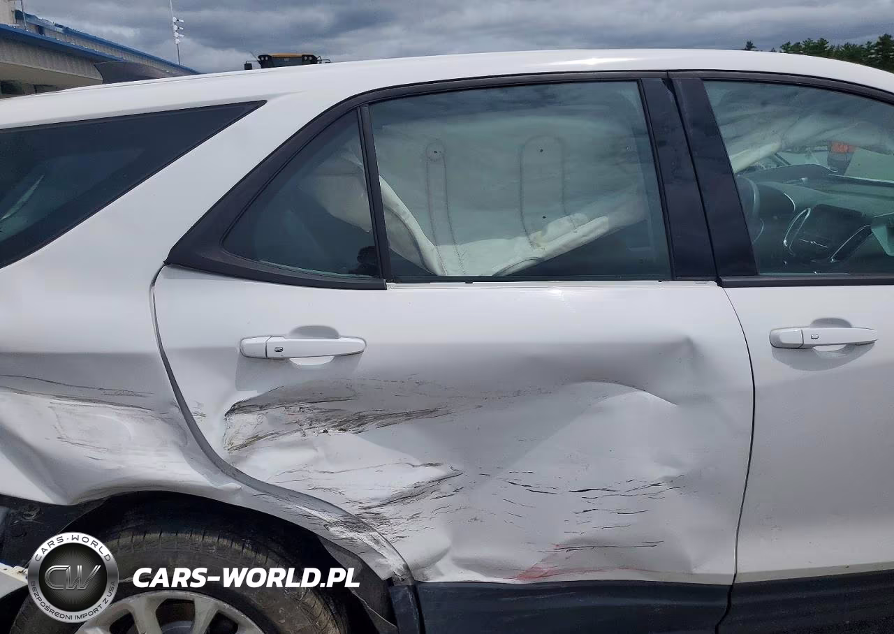 2018 Chevrolet Equinox Ls VIN:2GNAXREV1J6304172 - 10