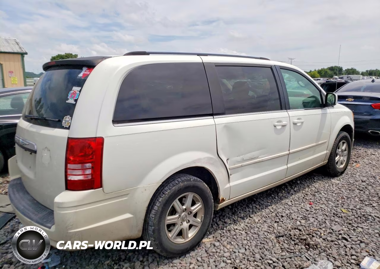 2008 Chrysler Town & Country Touring VIN:2A8HR54P48R652837 - 3