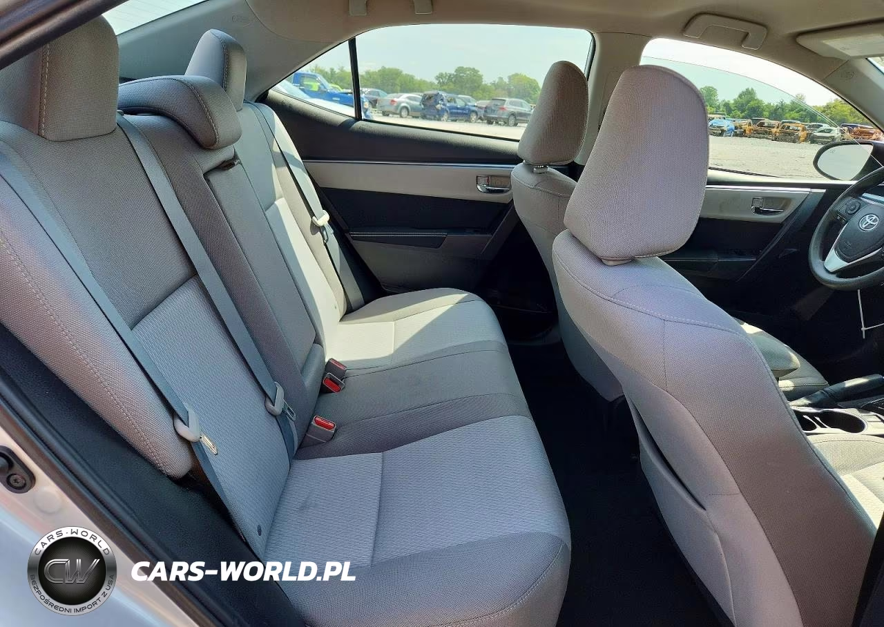 2016 Toyota Corolla Le VIN:5YFBURHEXGP475219 - 10