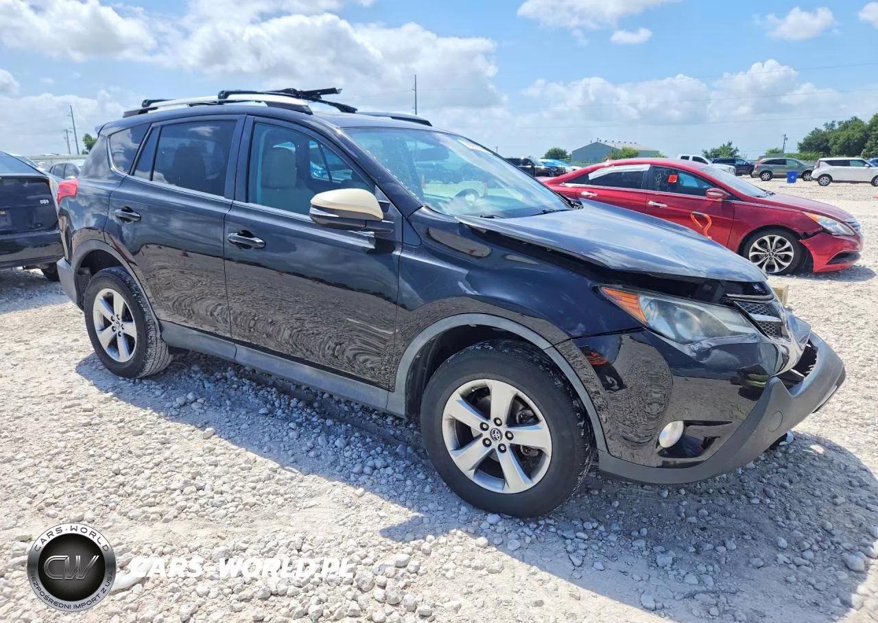 2015 Toyota Rav4 Xle VIN:2T3WFREV2FW213358 - 4