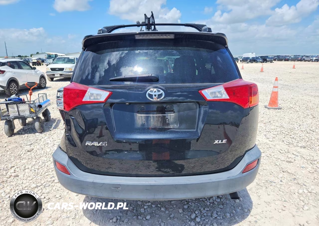 2015 Toyota Rav4 Xle VIN:2T3WFREV2FW213358 - 6