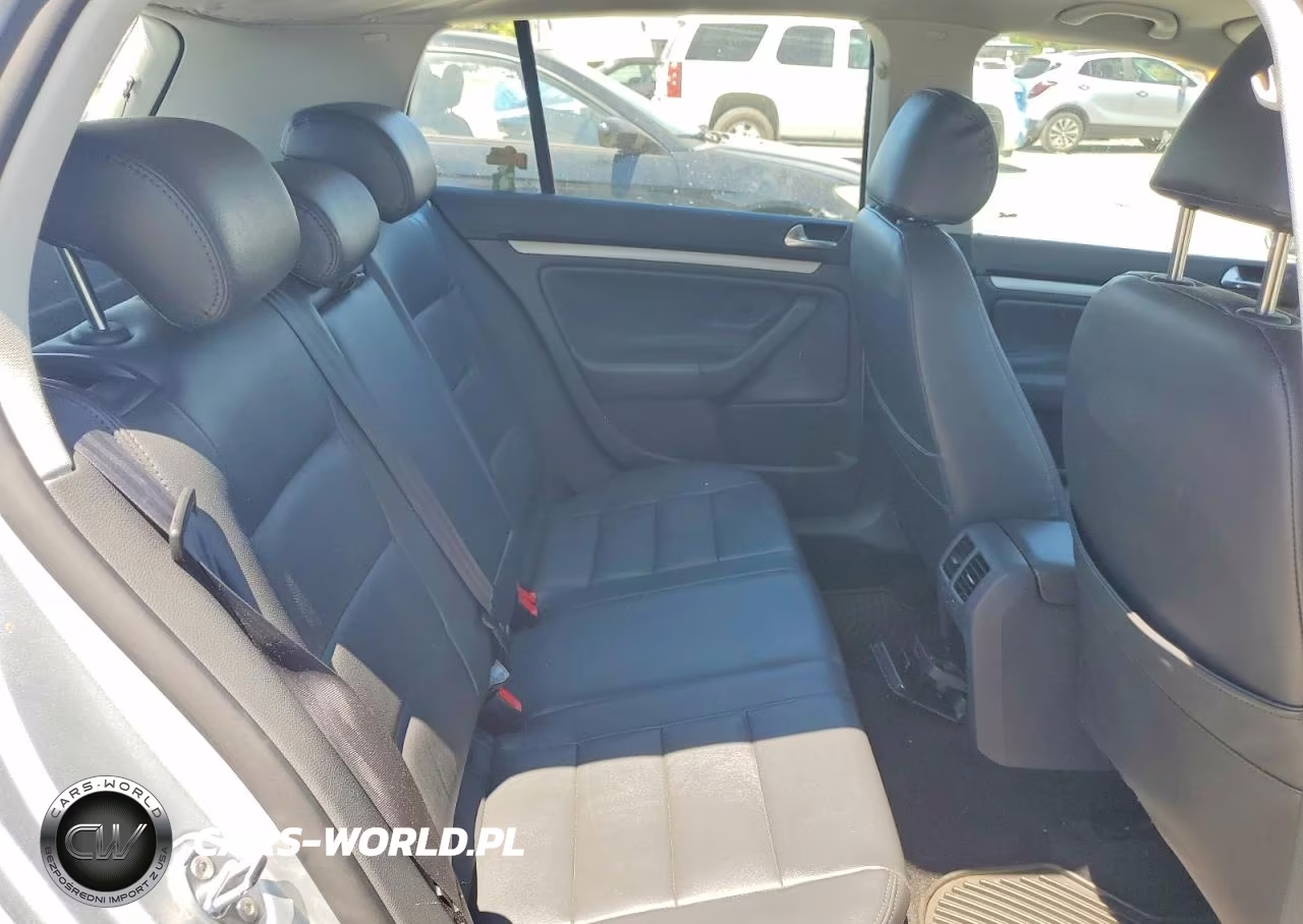 2009 Volkswagen Rabbit VIN:WVWDB71KX9W139955 - 10