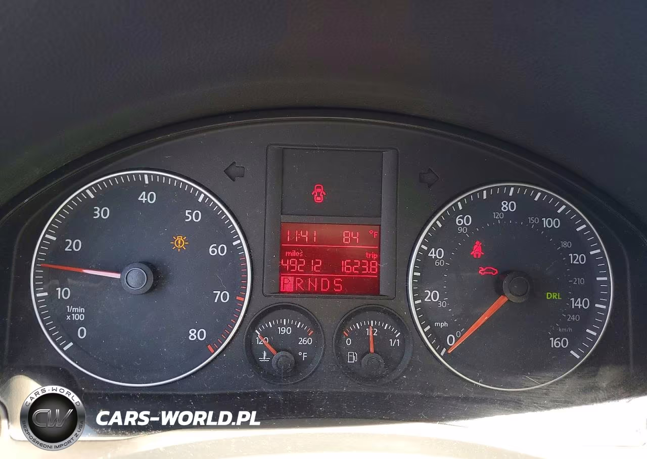 2009 Volkswagen Rabbit VIN:WVWDB71KX9W139955 - 9