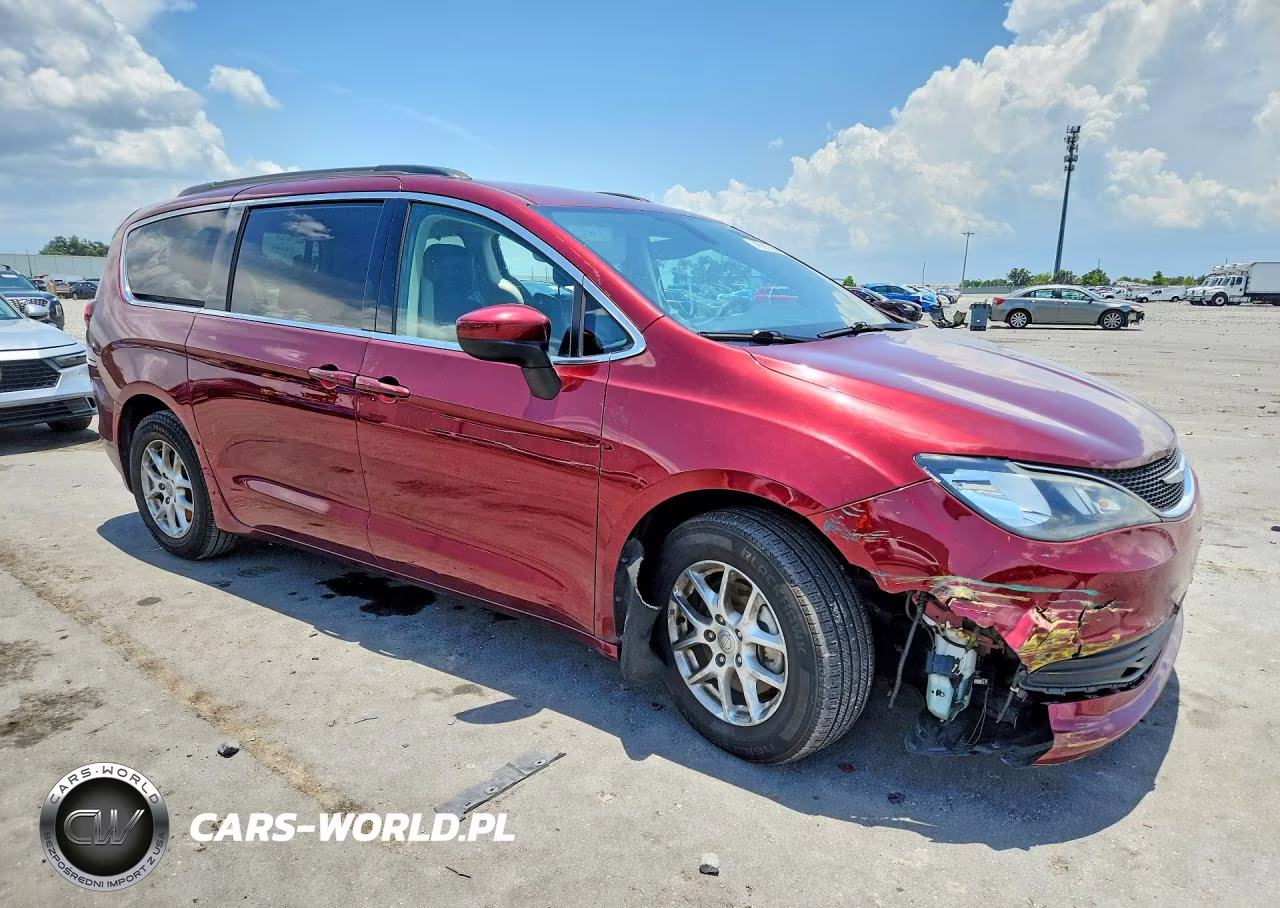 2020 Chrysler Voyager Lxi VIN:2C4RC1DG9LR255154 - 4
