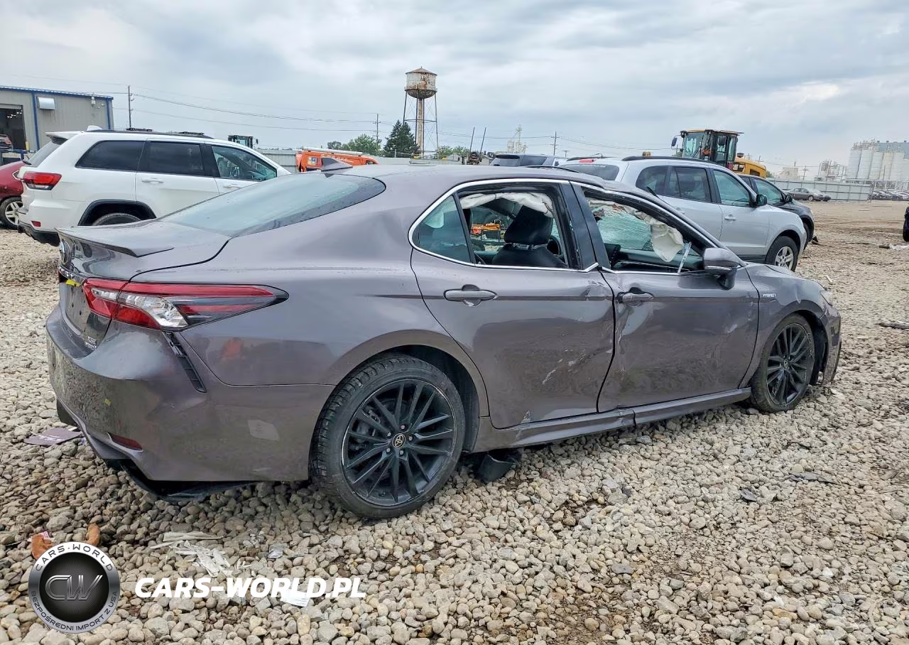 2021 Toyota Camry Xse VIN:4T1K31AK6MU568768 - 3