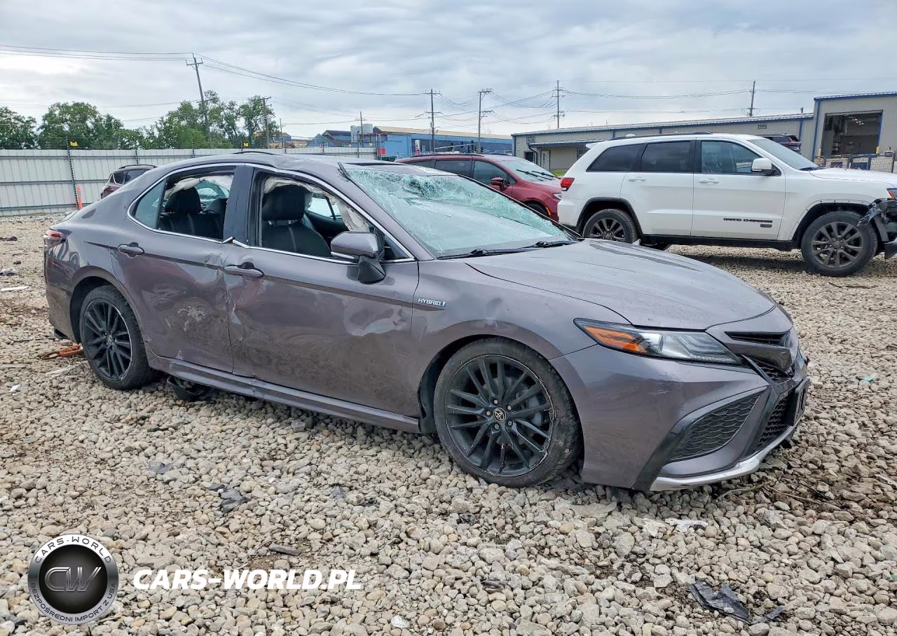 2021 Toyota Camry Xse VIN:4T1K31AK6MU568768 - 4