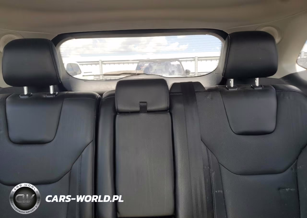 2018 Ford Edge Titanium VIN:2FMPK3K97JBB41374 - 10