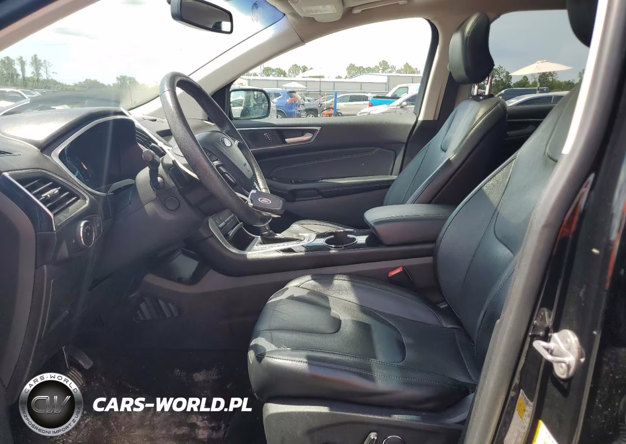 2018 Ford Edge Titanium VIN:2FMPK3K97JBB41374 - 7