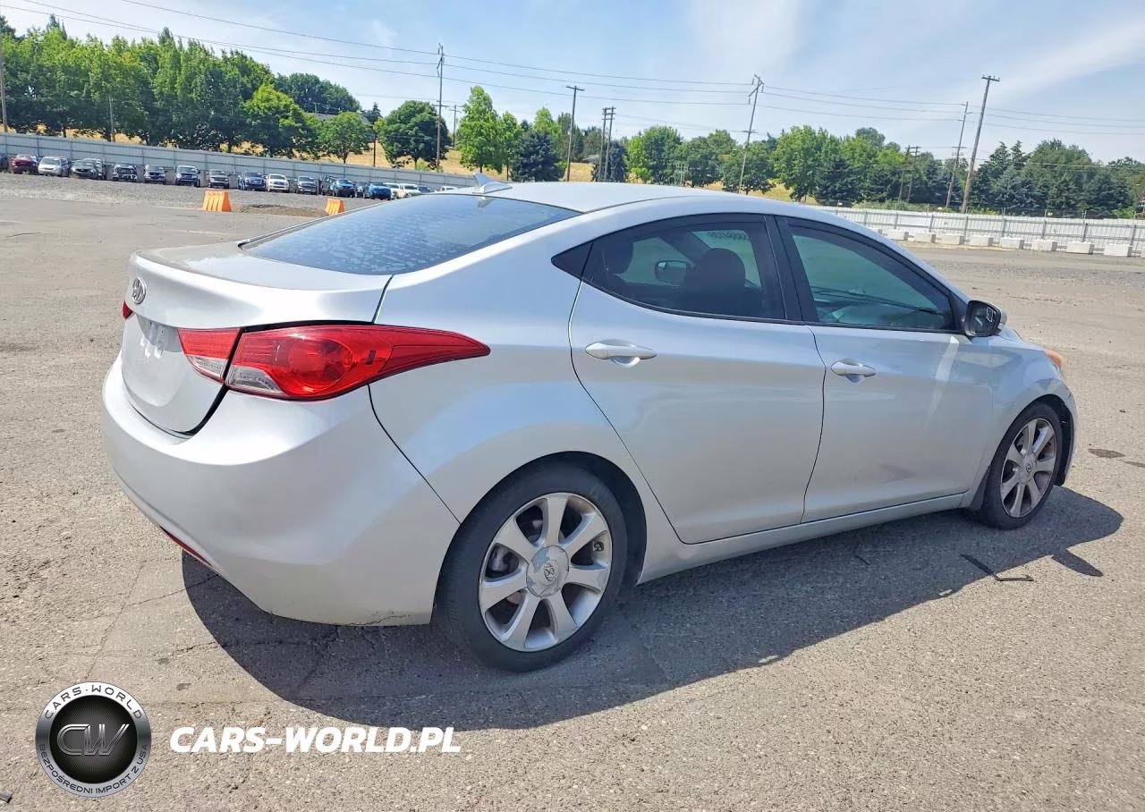 2013 Hyundai Elantra Limited VIN:5NPDH4AE7DH206808 - 3