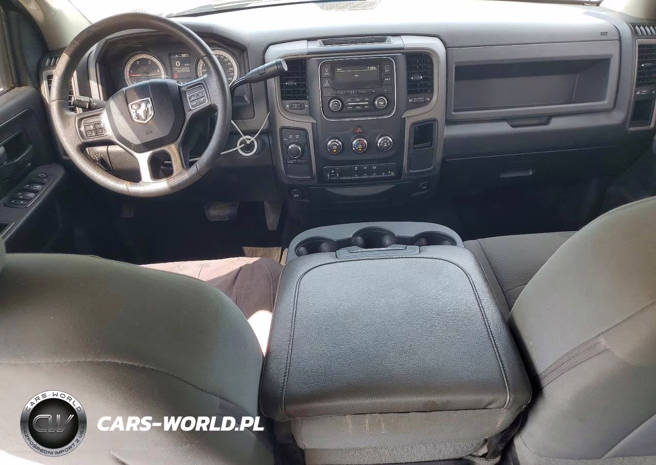 2018 Ram 2500 St VIN:3C6UR5CL9JG359751 - 8