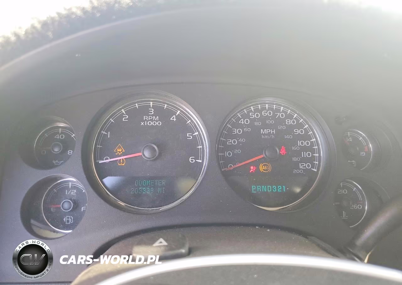 2007 GMC Yukon VIN:1GKFC13JX7J118321 - 9
