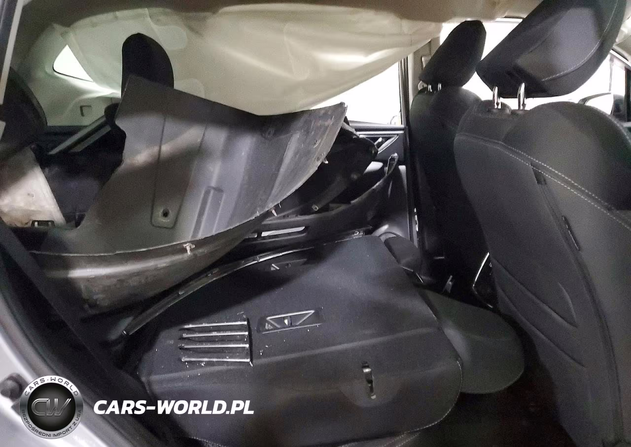 2020 Subaru Forester Premium VIN:JF2SKAJC2LH428564 - 11