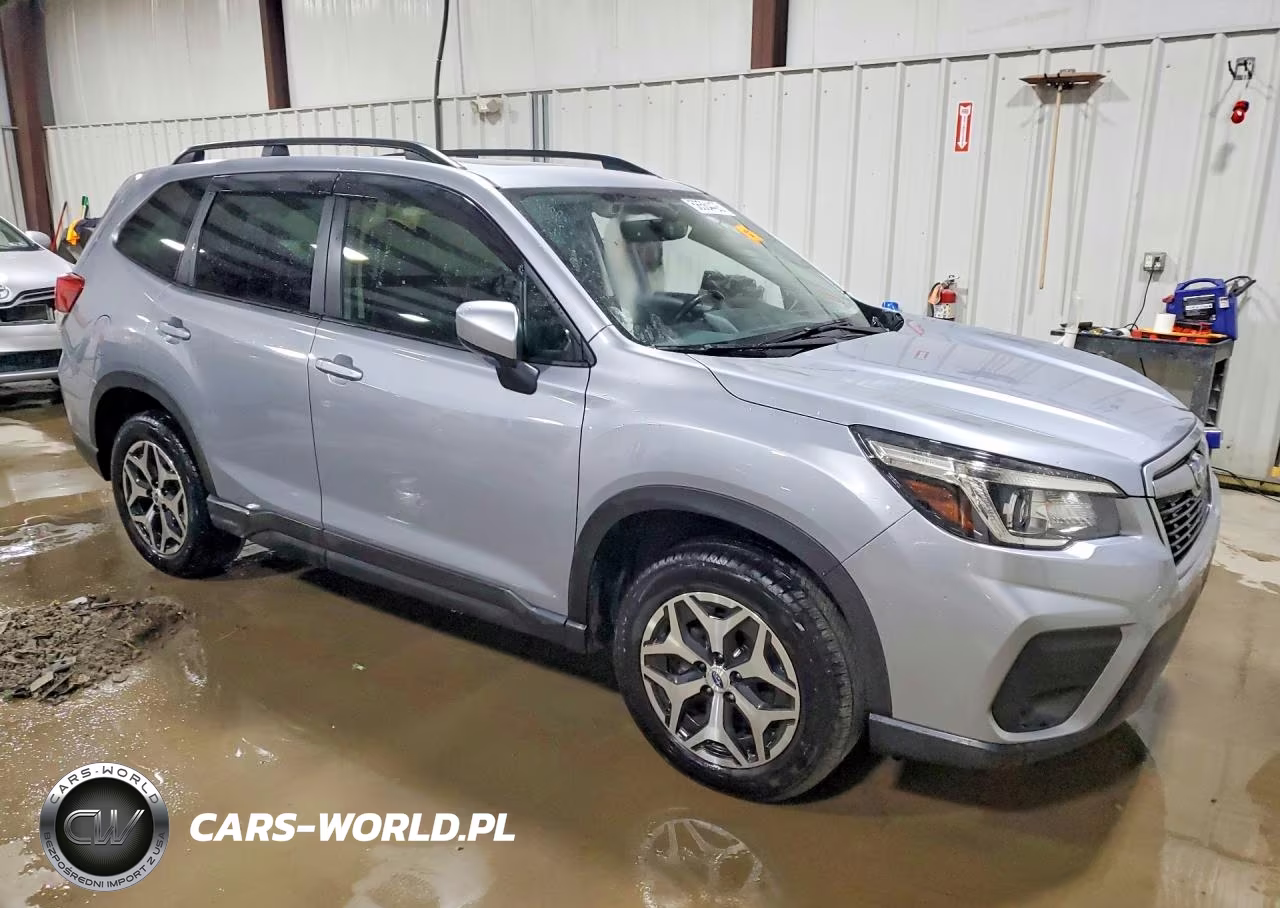 2020 Subaru Forester Premium VIN:JF2SKAJC2LH428564 - 4