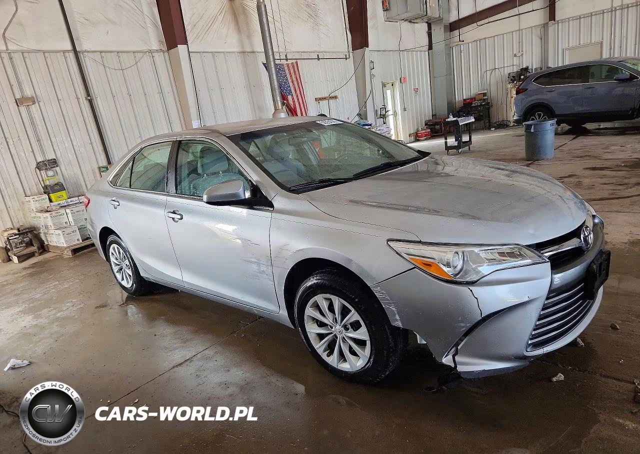 2016 Toyota Camry Le VIN:4T1BF1FKXGU235655 - 4