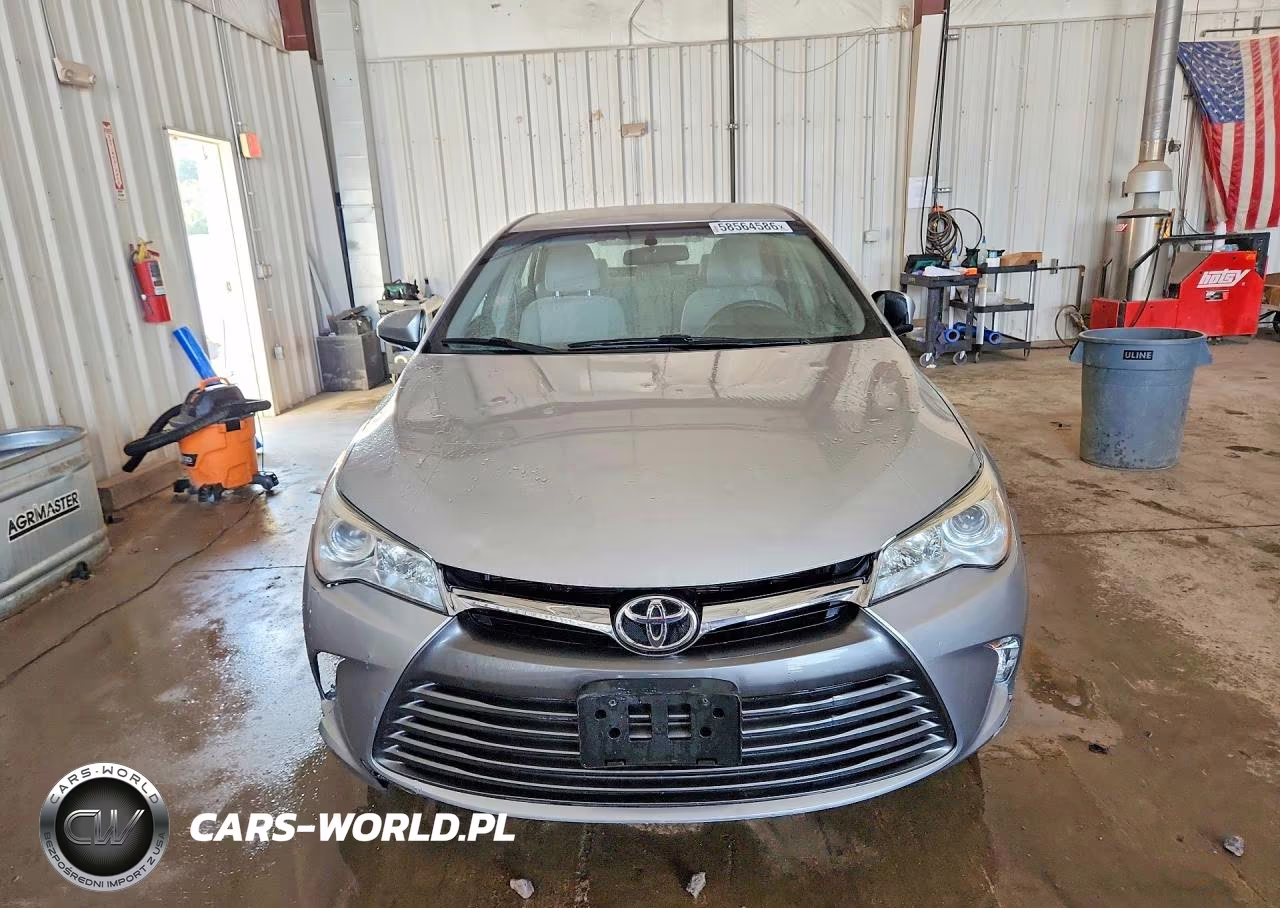 2016 Toyota Camry Le VIN:4T1BF1FKXGU235655 - 5