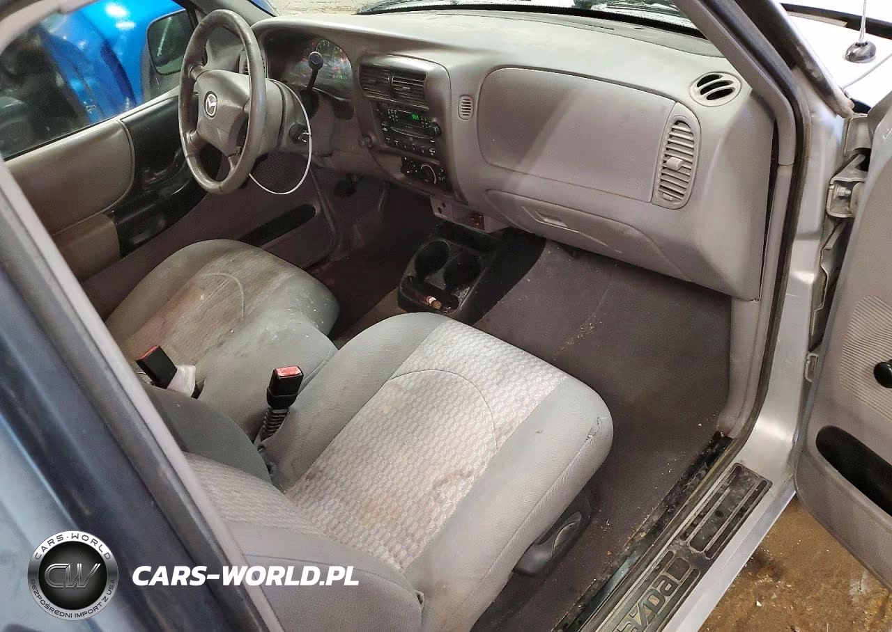 2001 Mazda B3000 Cab Plus VIN:4F4YR16U61TM02976 - 8