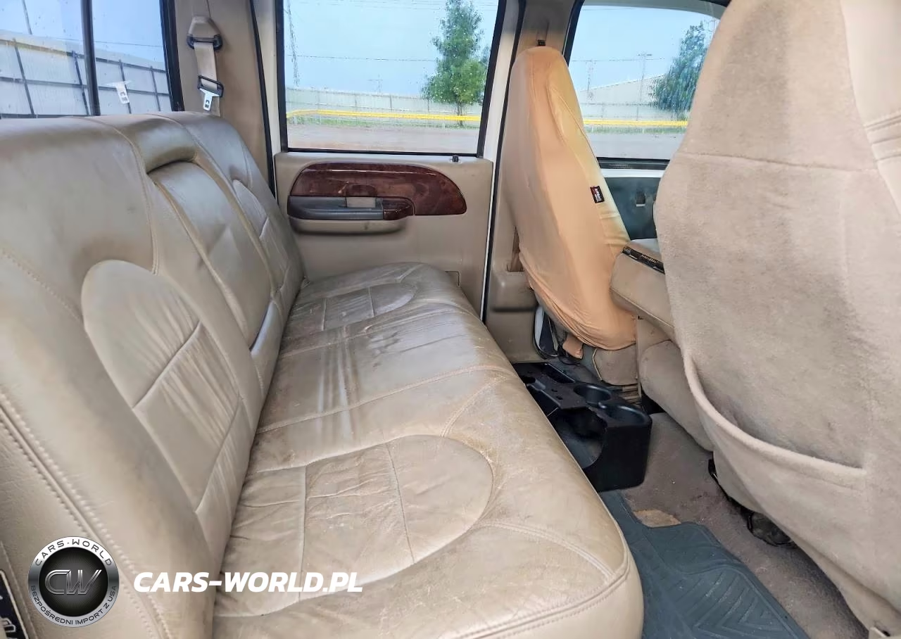 2000 Ford F350 Super Duty VIN:1FTWW33F3YEA69869 - 11