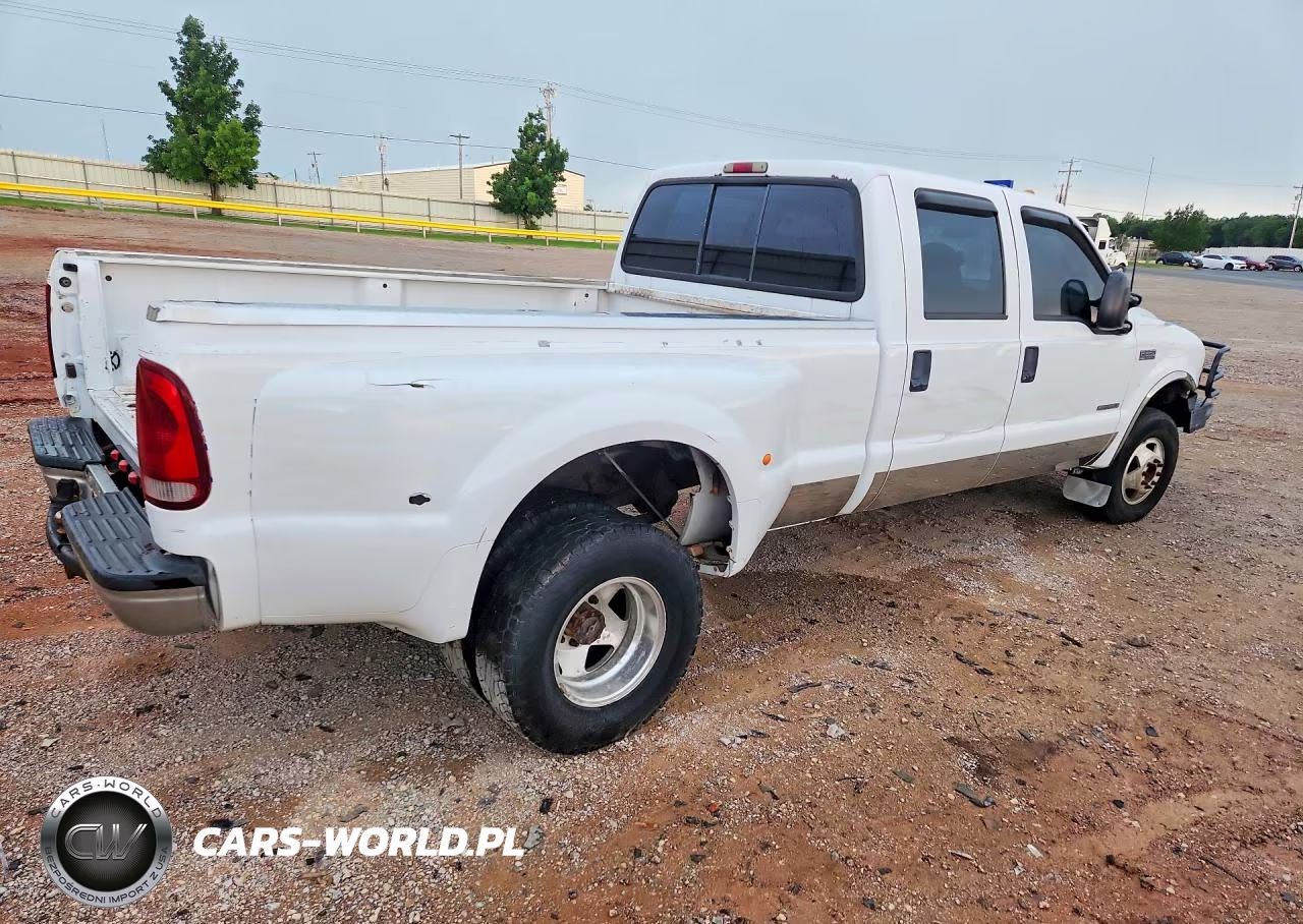 2000 Ford F350 Super Duty VIN:1FTWW33F3YEA69869 - 3