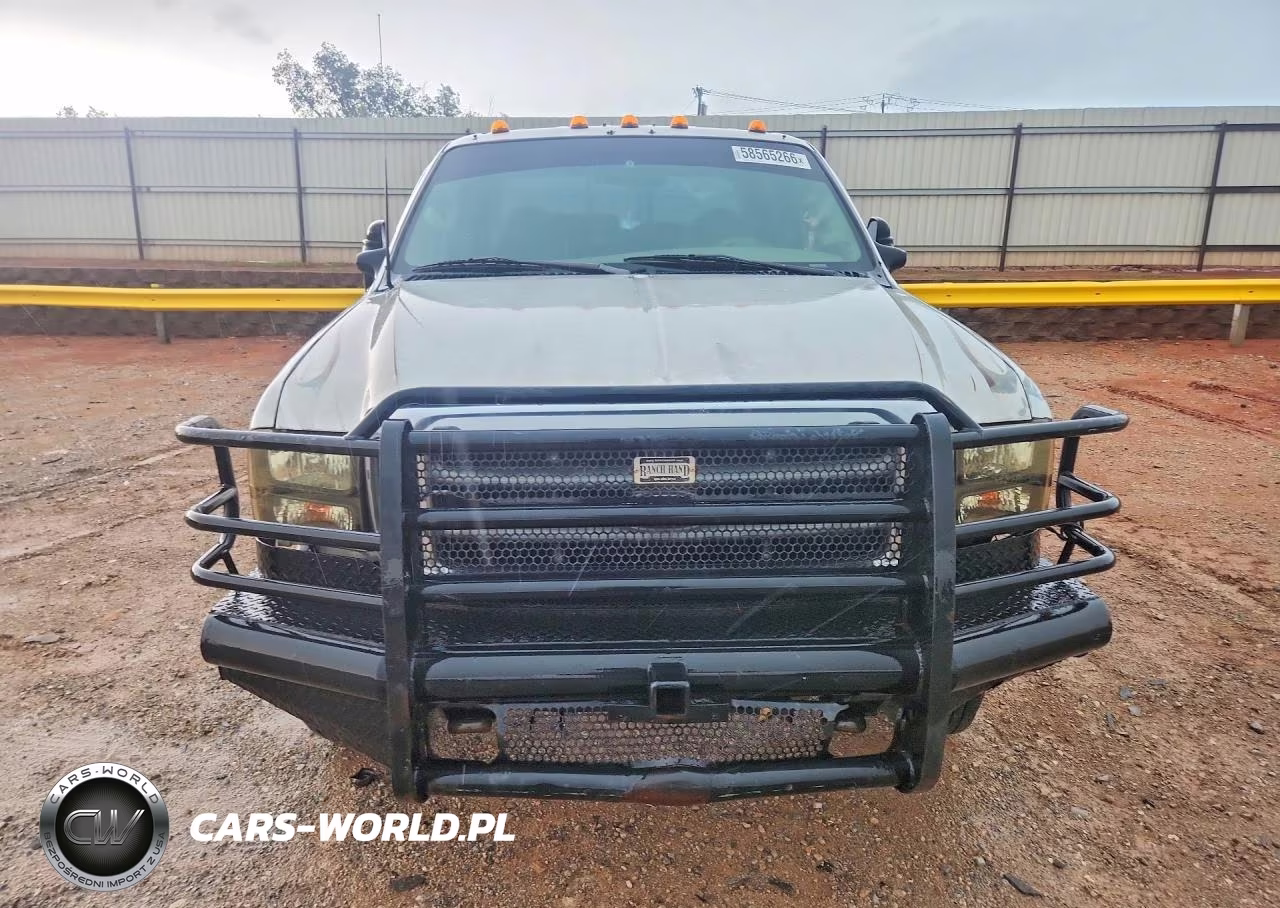 2000 Ford F350 Super Duty VIN:1FTWW33F3YEA69869 - 5