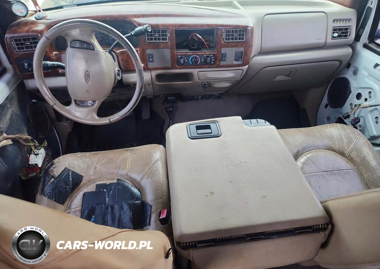 2000 Ford F350 Super Duty VIN:1FTWW33F3YEA69869 - 8