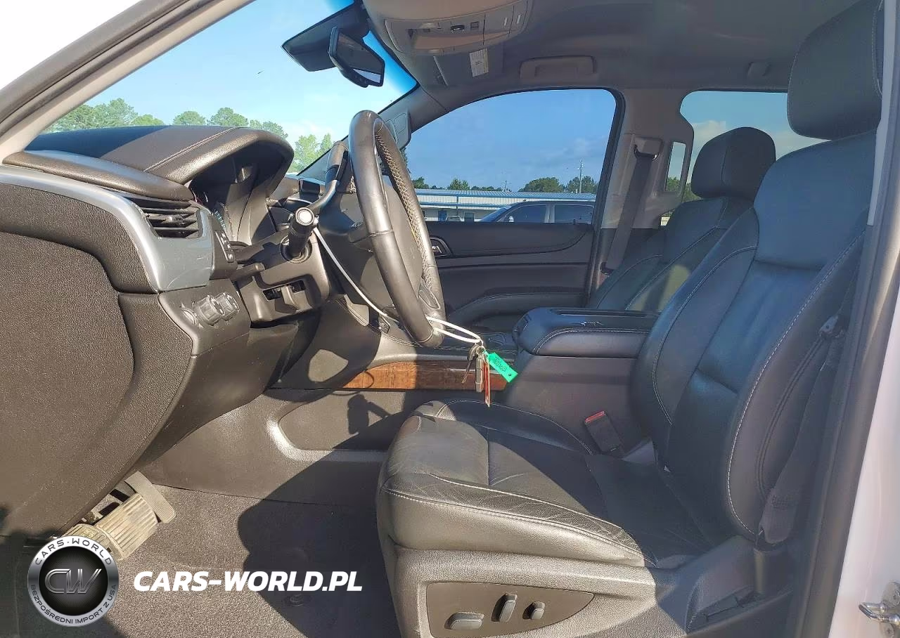 2019 Chevrolet Tahoe K1500 Lt VIN:1GNSKBKC1KR113709 - 7