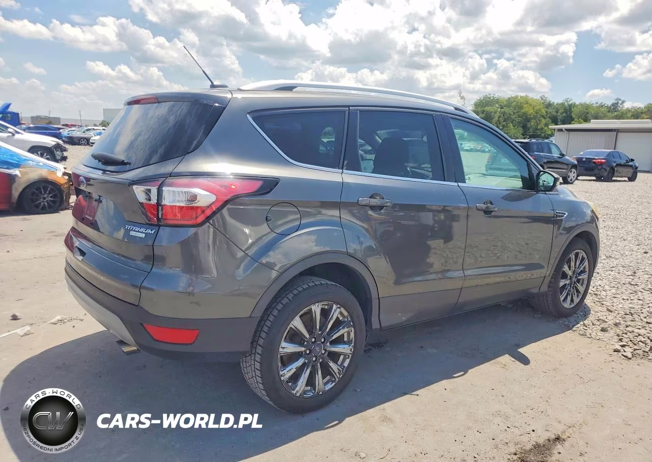 2017 Ford Escape Titanium VIN:1FMCU0JD2HUC90244 - 3