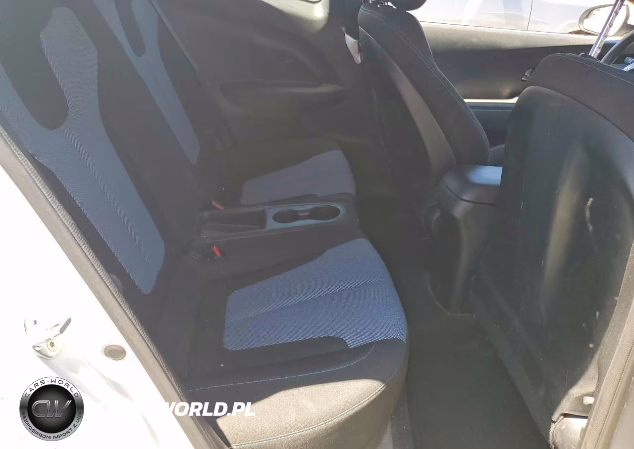 2019 Hyundai Veloster 2.0L VIN:KMHTG6AF8KU005808 - 10