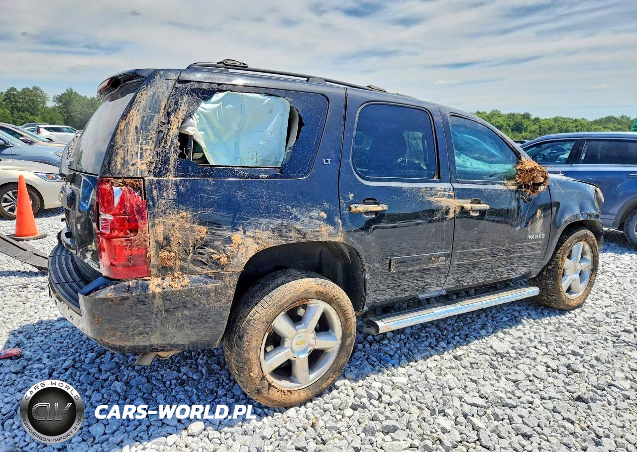 2012 Chevrolet Tahoe C1500 Lt VIN:1GNSCBE05CR281286 - 3