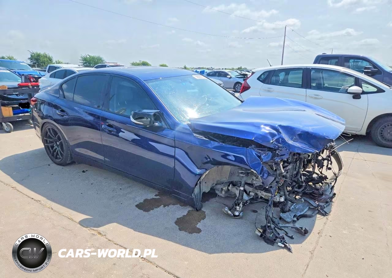 2023 Infiniti Q50 Luxe VIN:JN1EV7BP3PM512285 - 4